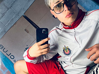 Lucas_lux