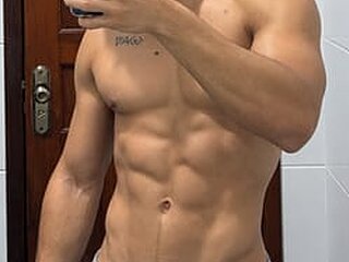 Lewis Castro